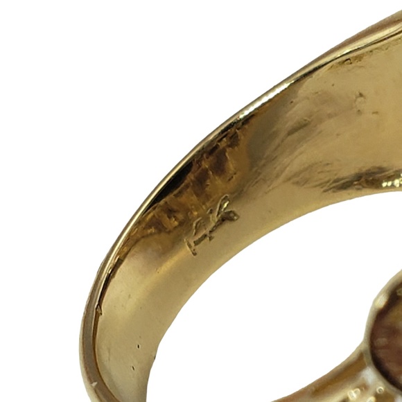 Vintage 14 Karat Yellow Gold Onyx and Diamond Ring Size 7.5 #13316 - Picture 5 of 7